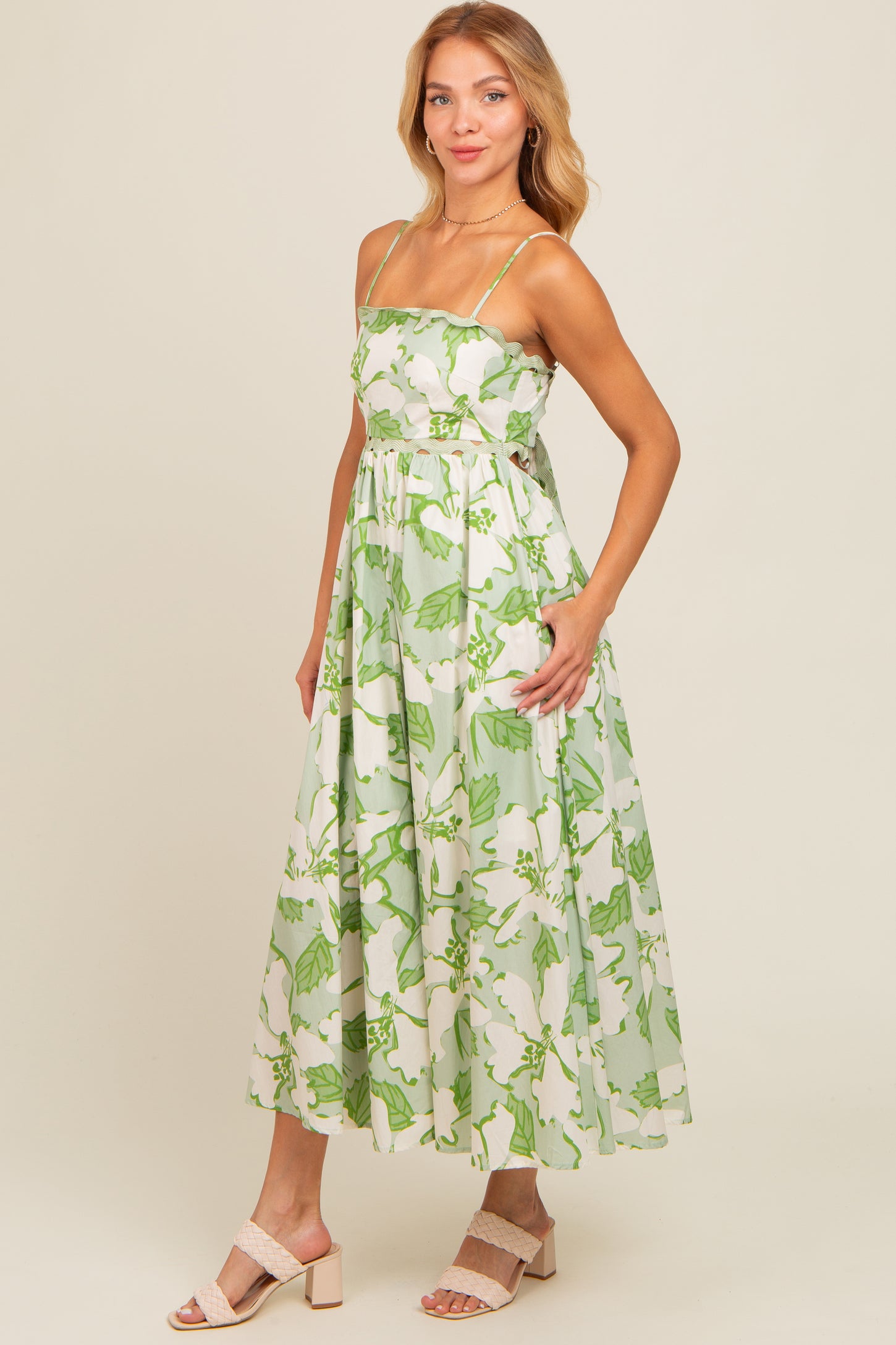 Green Floral Wave Trim Back Tie Midi Dress