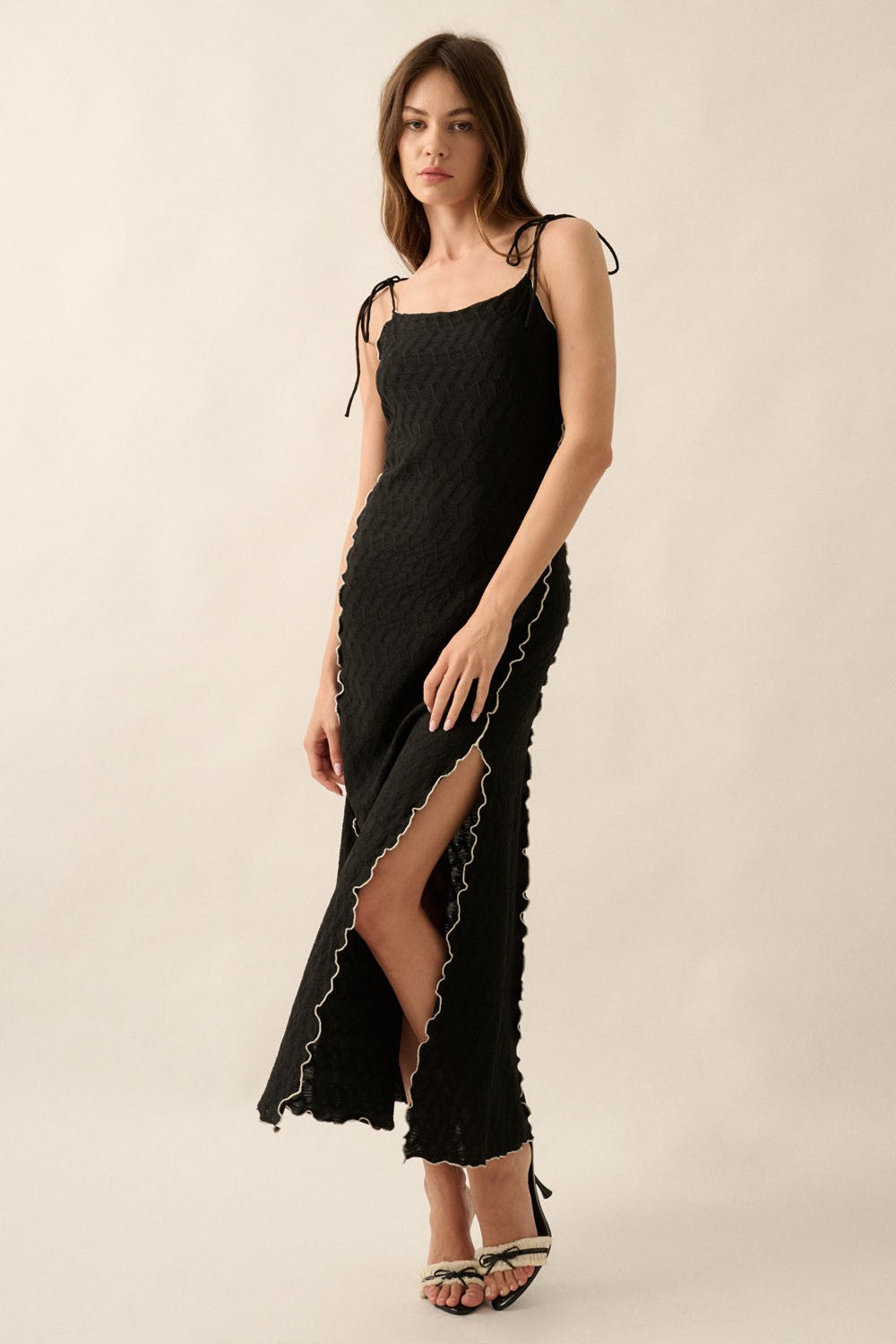 Black Geometric Knit Lettuce-Edge Midi Dress