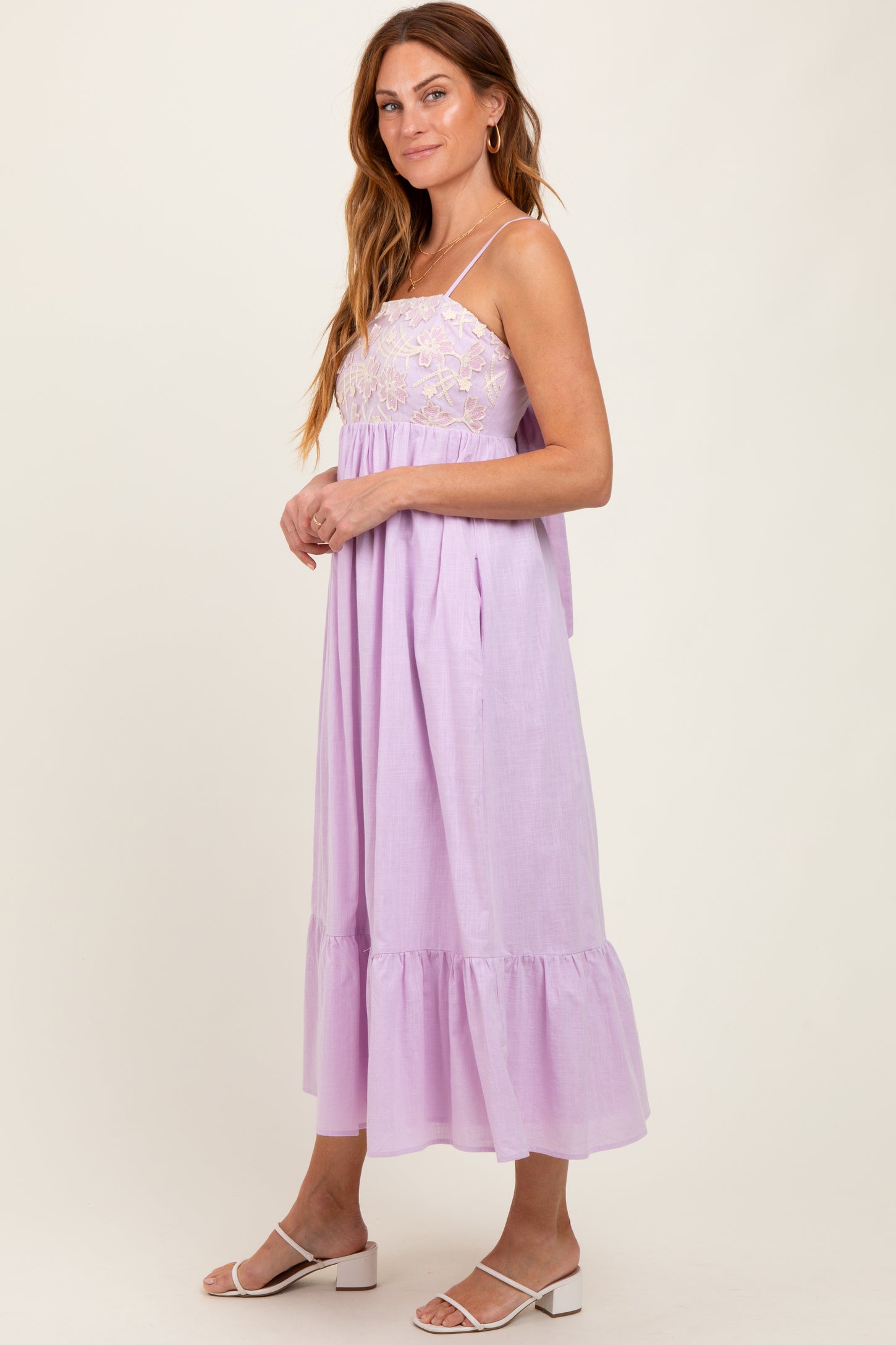 Lavender Floral Embroidery Back Ribbon Midi Dress