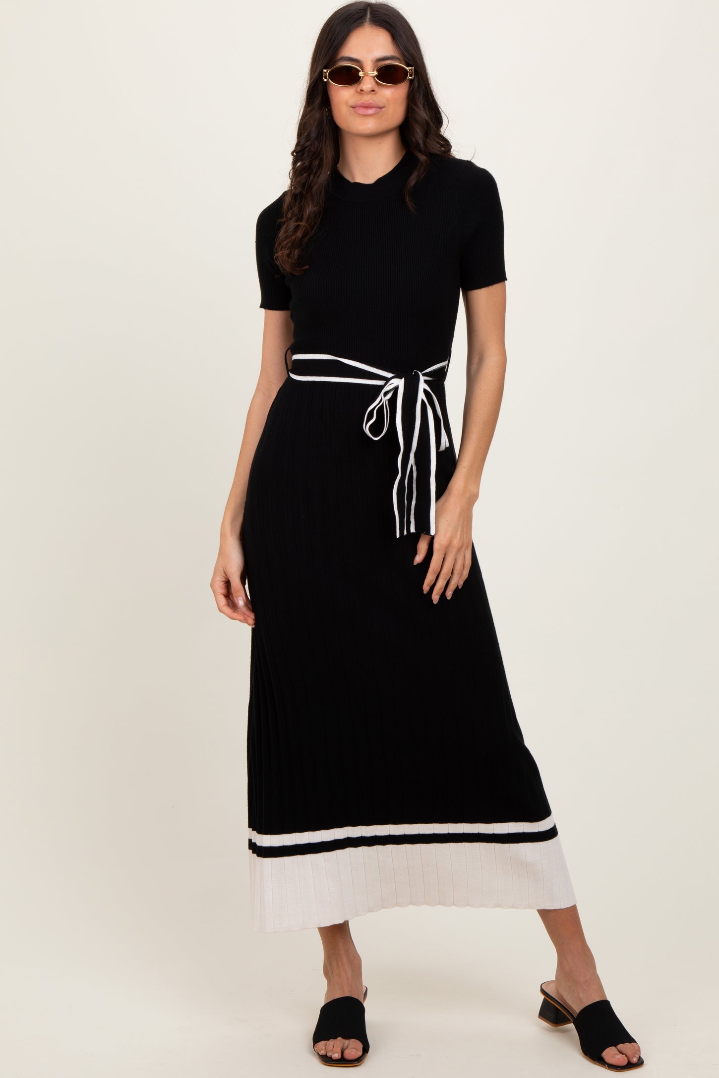 Black Ribbed Knit Pleated Midi Dress