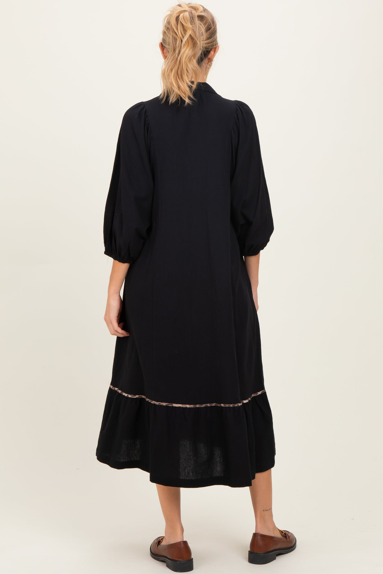 Black V-Neck Contrast Trim 3/4 Sleeve Maternity Midi Dress