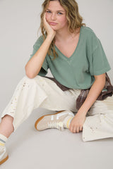 Light Olive Raw Edge V-Neck Short Sleeve T-Shirt