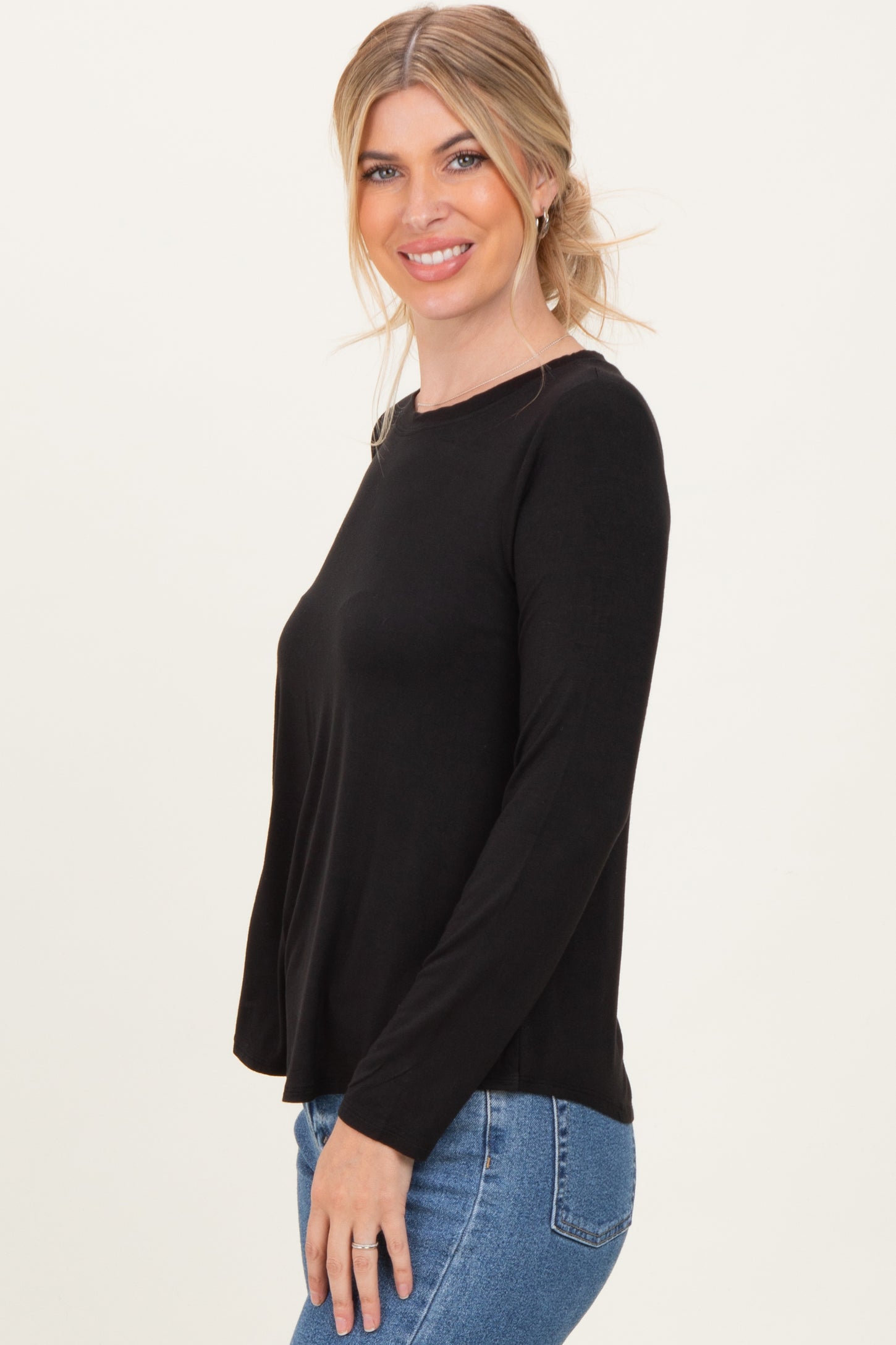 Black Flowy Round Hem Long Sleeve Top