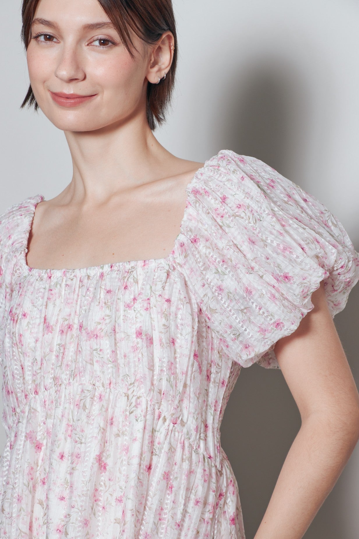 Pink Floral Puff Sleeve Midi Dress