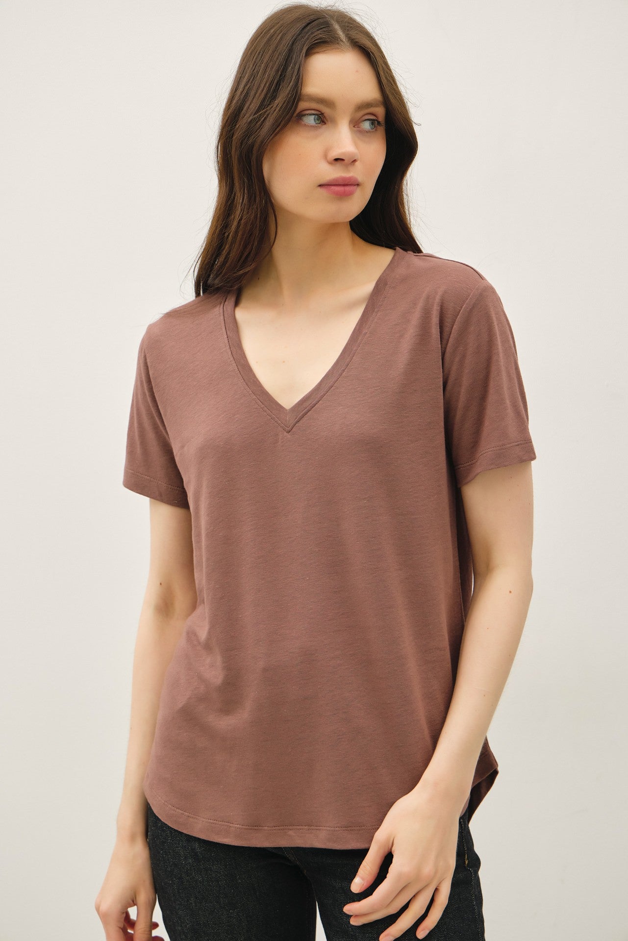 Choco Linen Blend V-Neck Short Sleeve Maternity T-Shirt