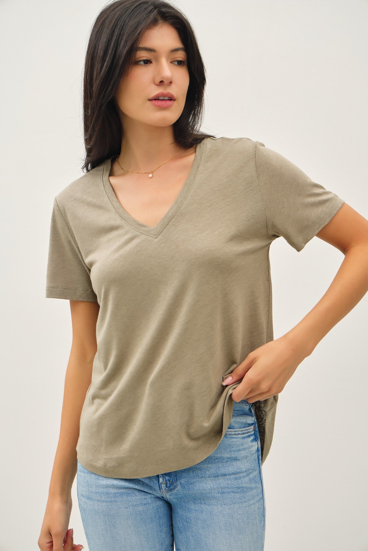 Olive Linen Blend V-Neck Short Sleeve Maternity T-Shirt
