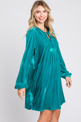 Emerald V-Neck Velvet Dress