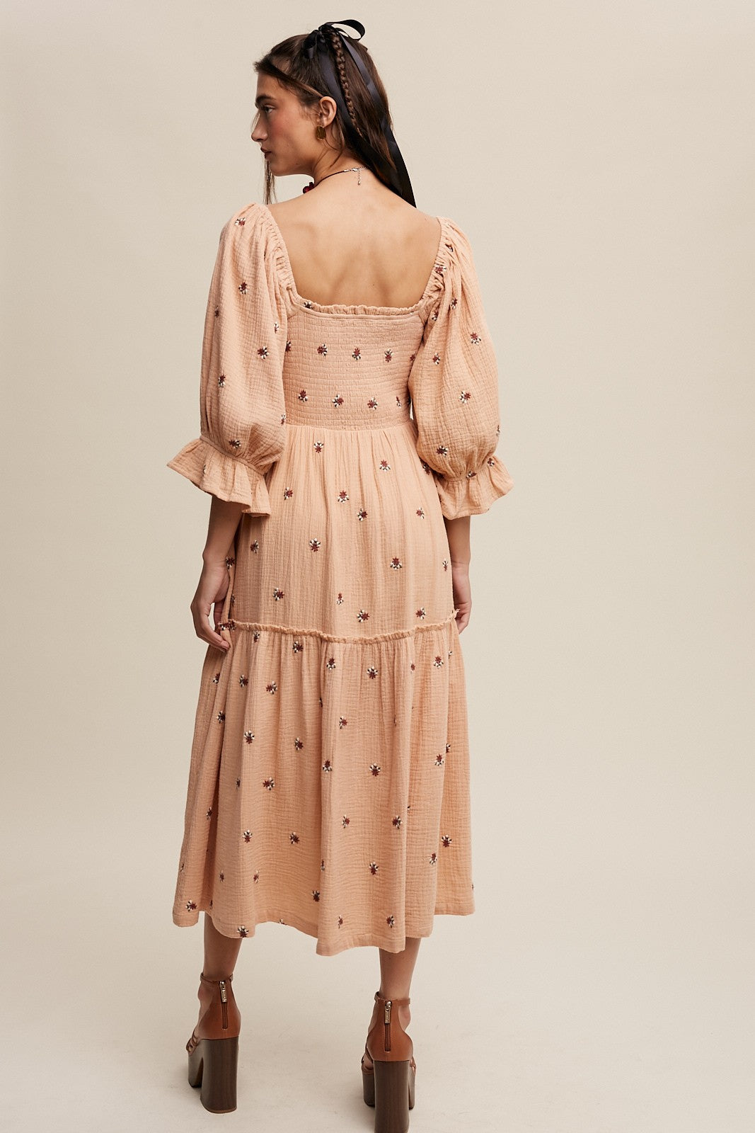 Blush Ditzy Floral Embroidery Puff Sleeve Maxi Dress