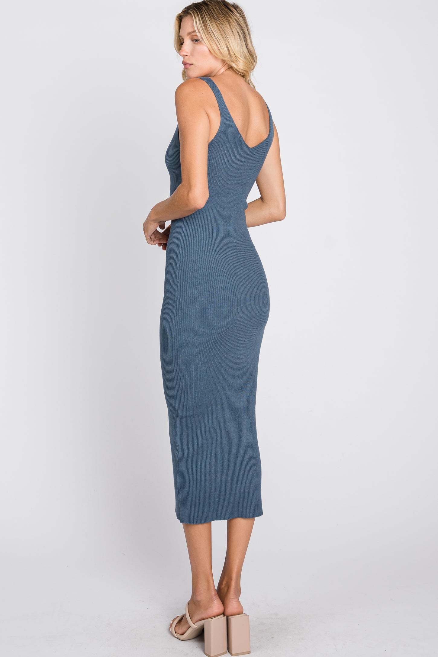 Blue Sleeveless V-Neck Sweater Dress